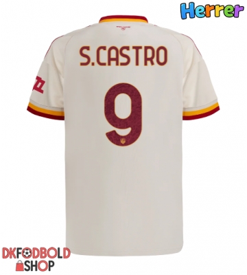 AS Roma Santiago Castro #9 Udebanetrøje 2026-27 Kort ærmer AS Roma Santiago Castro #9 Udebanetrøje 2026-27 Kort ærmer